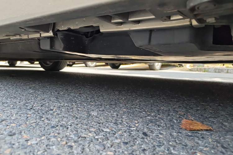 Used Lexus ES 2025 200 Premium Edition Chassis Rear Left