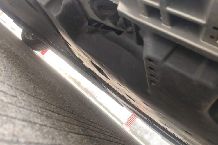 Used Lexus ES 2025 200 Premium Edition Chassis Rear Left