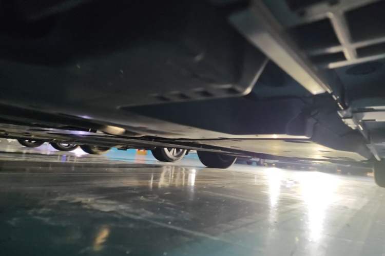 Used Lexus ES 2025 200 Premium Edition Chassis Rear Right