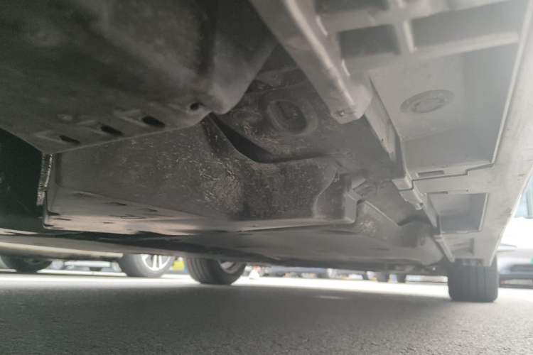 Used Lexus ES 2025 300h Deluxe Edition Chassis Rear Right