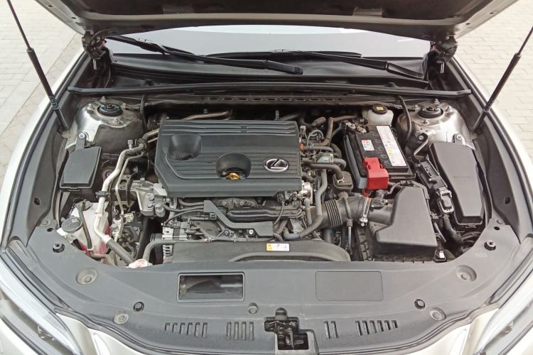 Used Lexus ES 2025 200 Premium Edition Engine Bay
