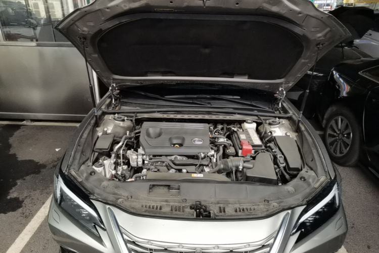Used Lexus ES 2025 200 Premium Edition Engine Bay