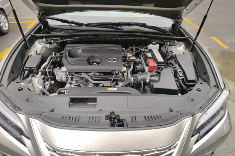 Used Lexus ES 2025 200 Premium Edition Engine Bay