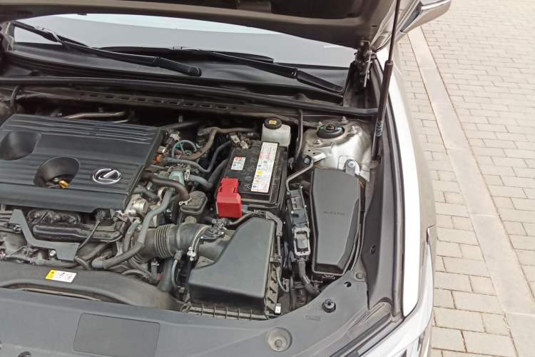 Used Lexus ES 2025 200 Premium Edition Engine Bay Left