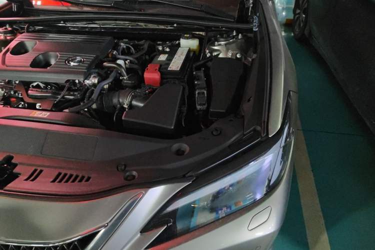 Used Lexus ES 2025 200 Premium Edition Engine Bay Left