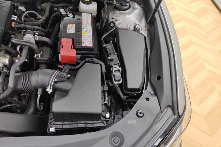 Used Lexus ES 2025 200 Premium Edition Engine Bay Left