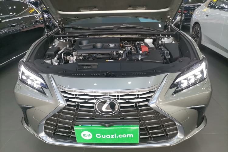 Used Lexus ES 2025 200 Premium Edition Engine Bay