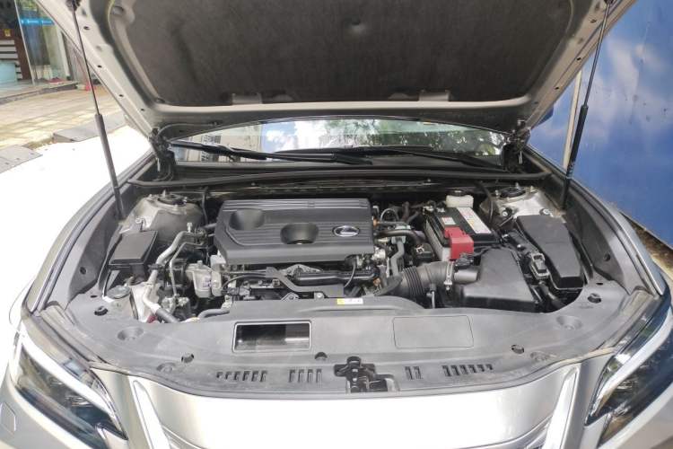 Used Lexus ES 2025 200 Premium Edition Engine Bay