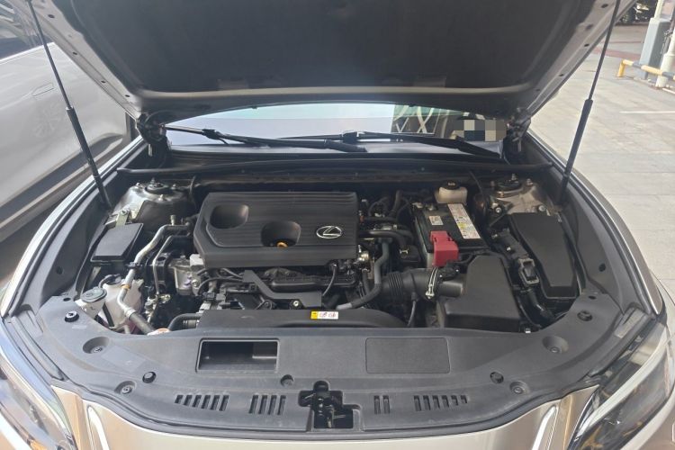 Used Lexus ES 2025 200 Premium Edition Engine Bay