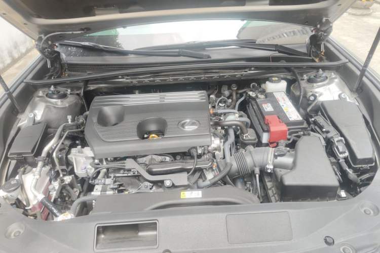 Used Lexus ES 2025 200 Premium Edition Engine Bay