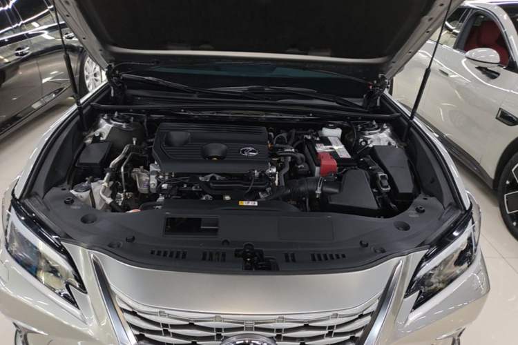 Used Lexus ES 2025 200 Premium Edition Engine Bay