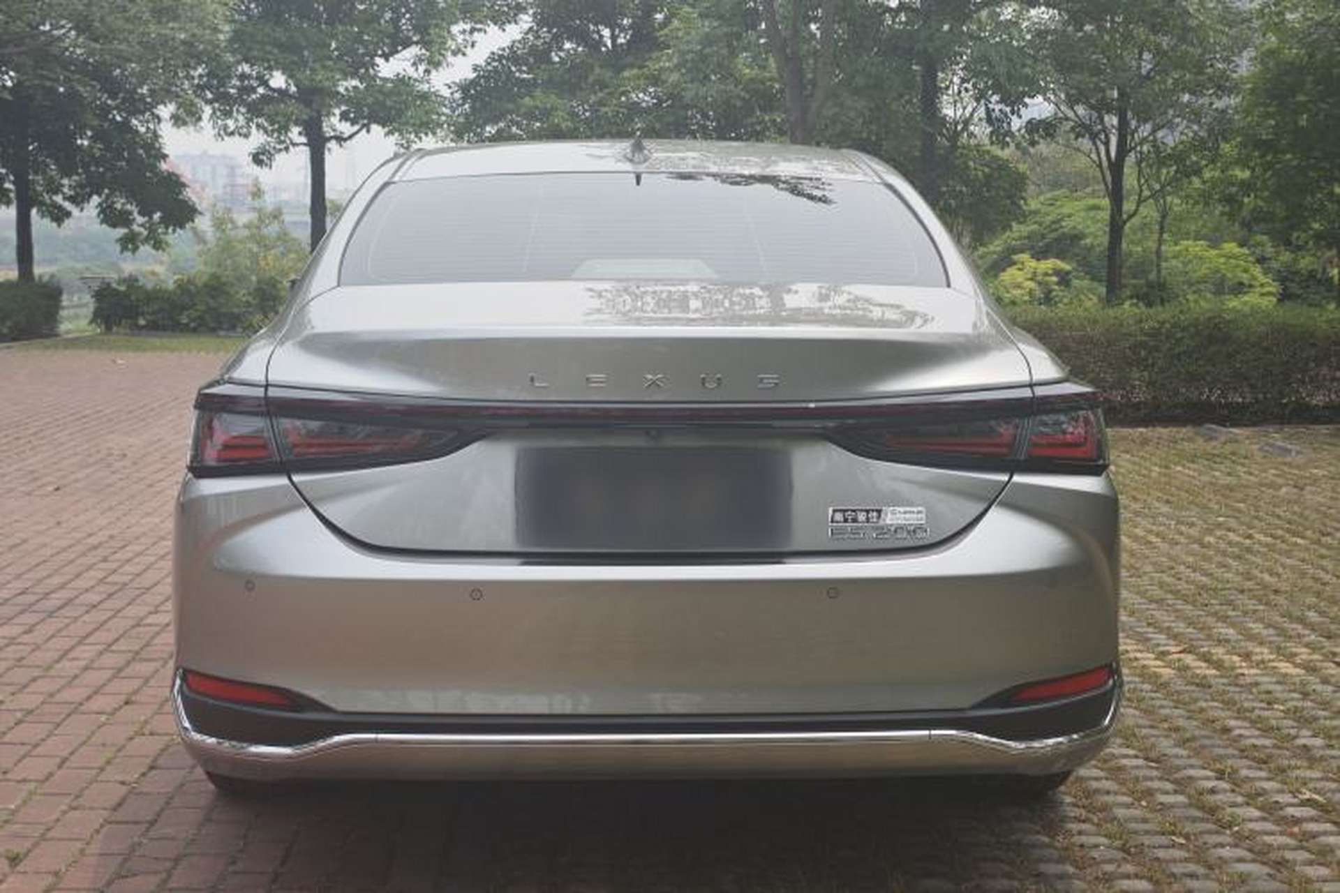Used Lexus ES 2025 200 Premium Edition Exterior 4