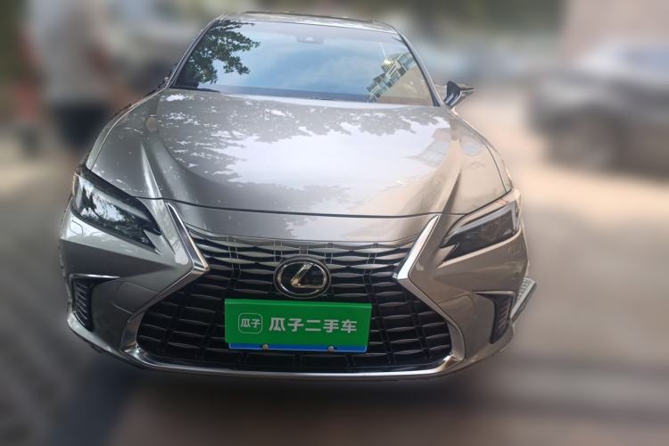 Used Lexus ES 2025 200 Premium Edition Front