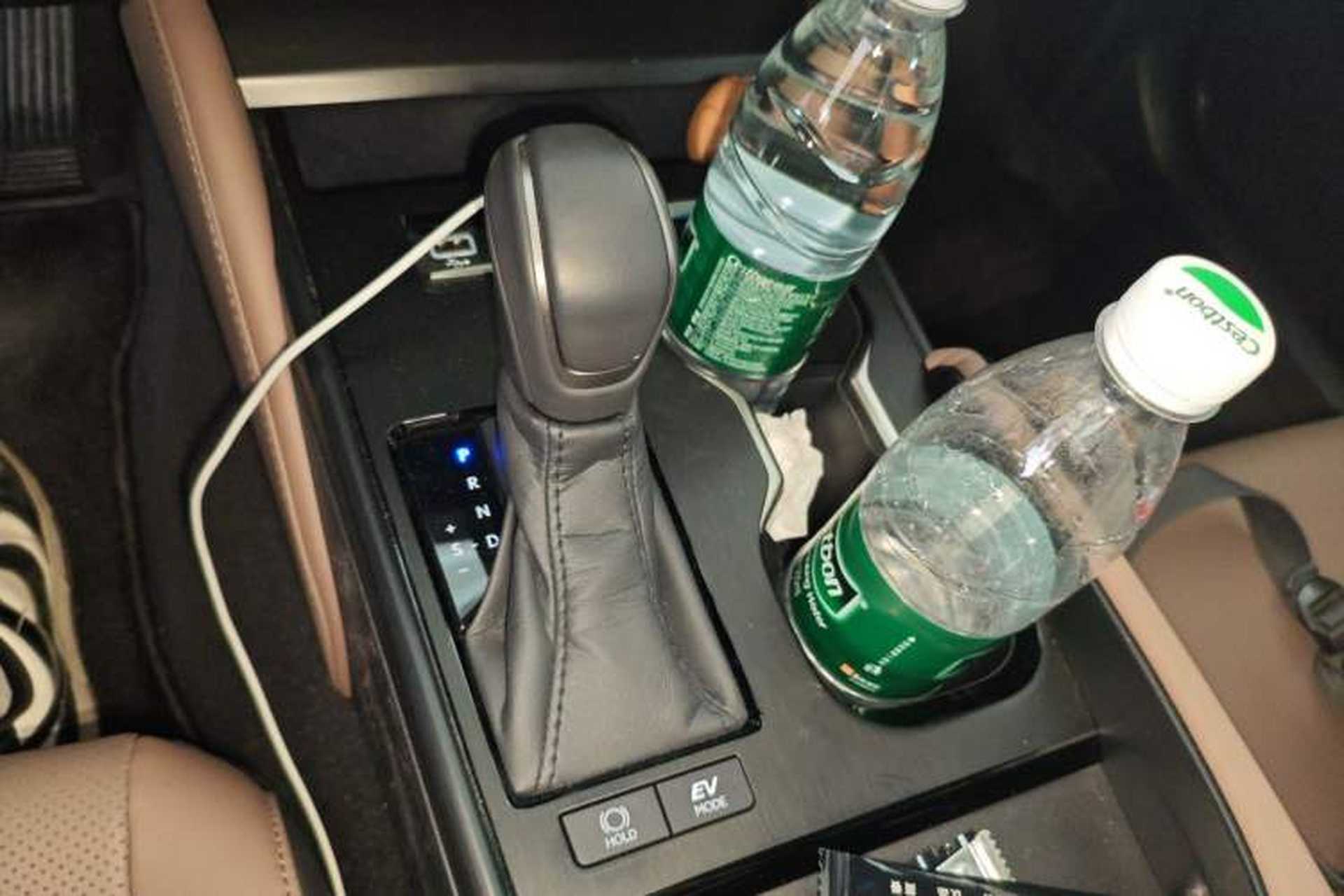 Used Lexus ES 2025 300h Deluxe Edition Gear Lever