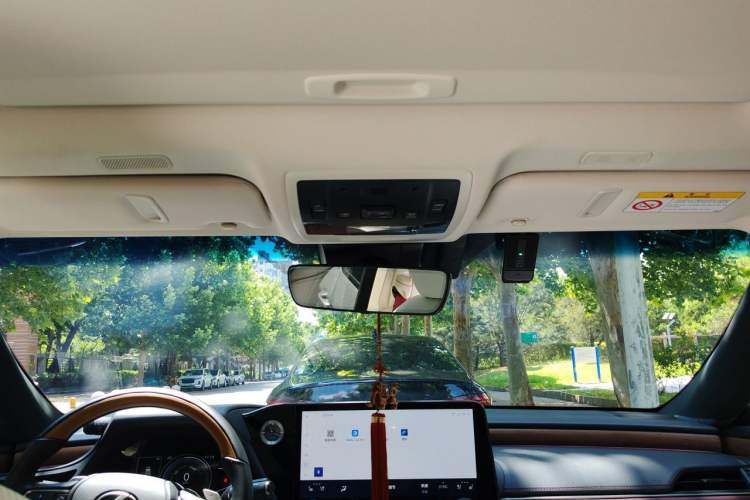 Used Lexus ES 2025 300h Executive Edition Headliner