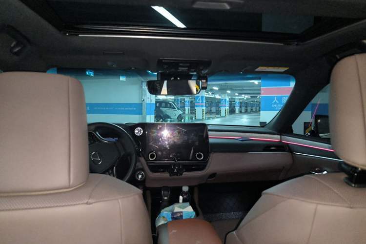 Used Lexus ES 2025 200 Premium Edition Headliner