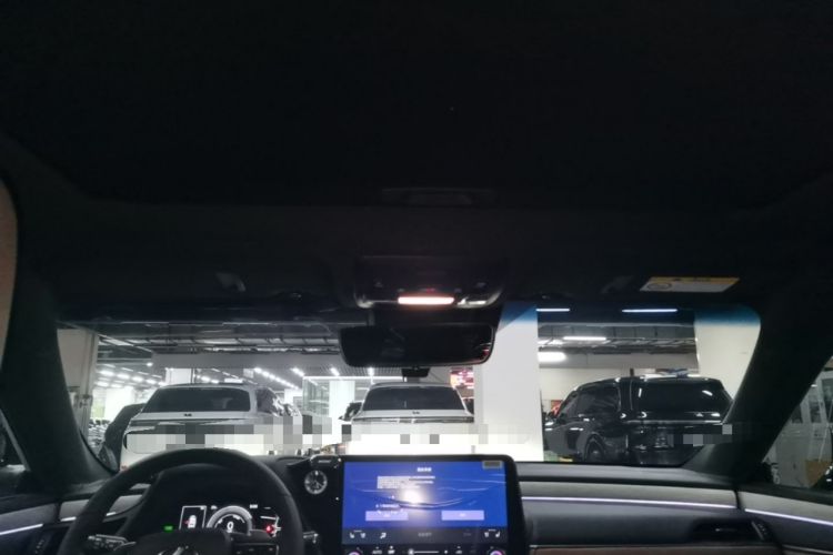 Used Lexus ES 2025 300h Deluxe Edition Headliner