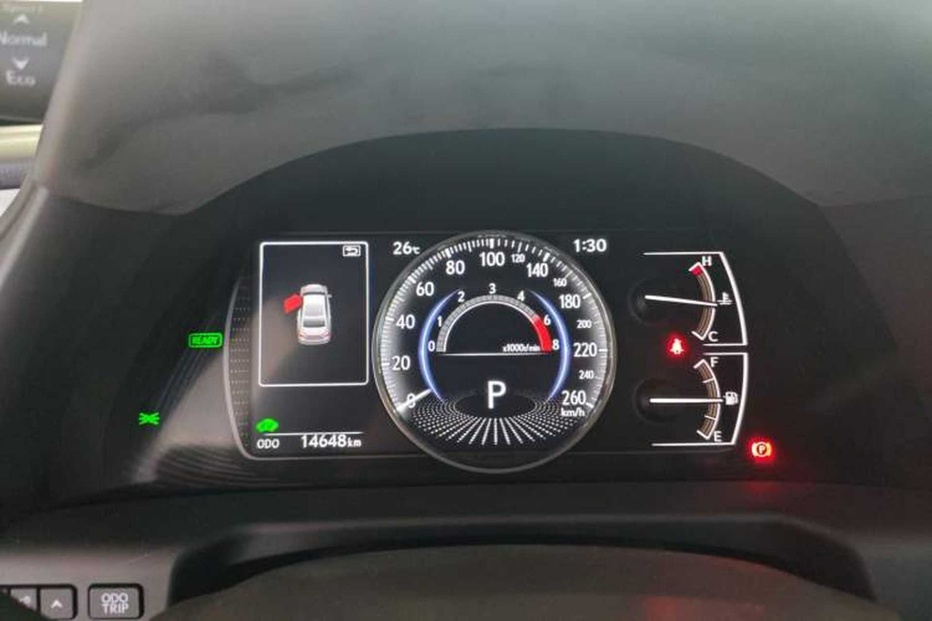Used Lexus ES 2025 300h Deluxe Edition Instrument Cluster