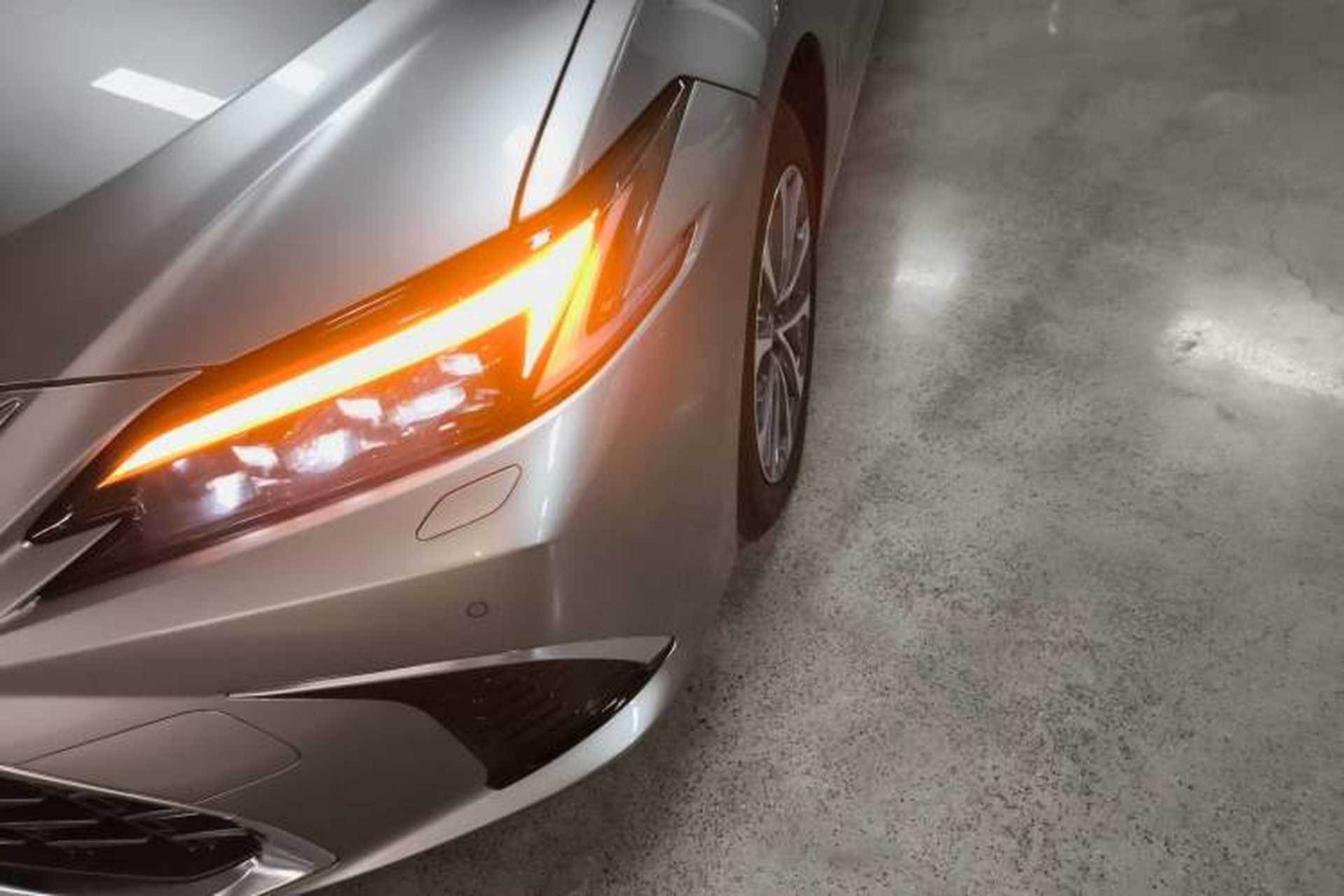 Used Lexus ES 2025 200 Premium Edition Left Front Headlight