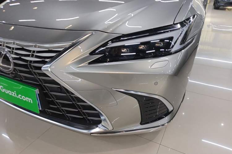 Used Lexus ES 2025 200 Premium Edition Left Front Headlight