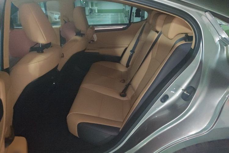 Used Lexus ES 2025 200 Premium Edition Left Rear Seat