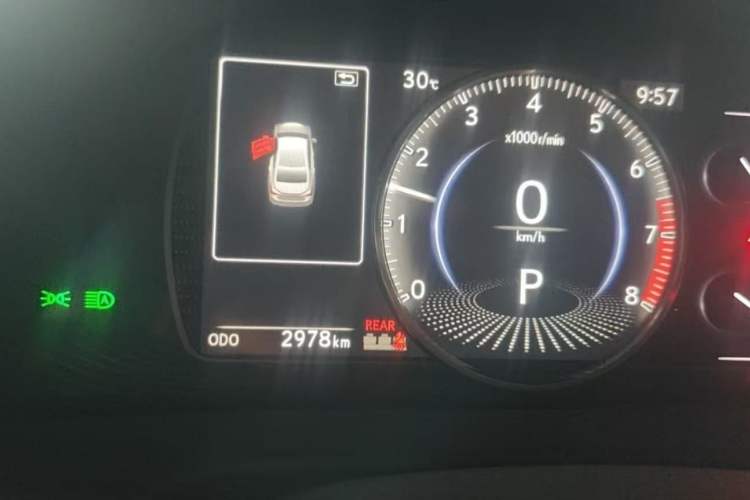 Used Lexus ES 2025 200 Premium Edition Odometer Close Up
