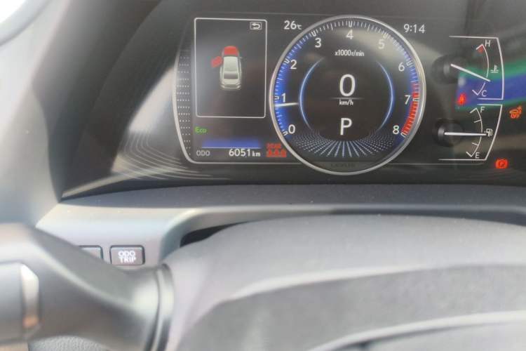 Used Lexus ES 2025 200 Premium Edition Odometer Close Up
