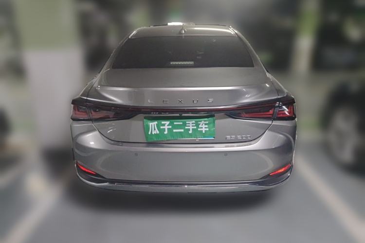 Used Lexus ES 2025 200 Premium Edition Rear