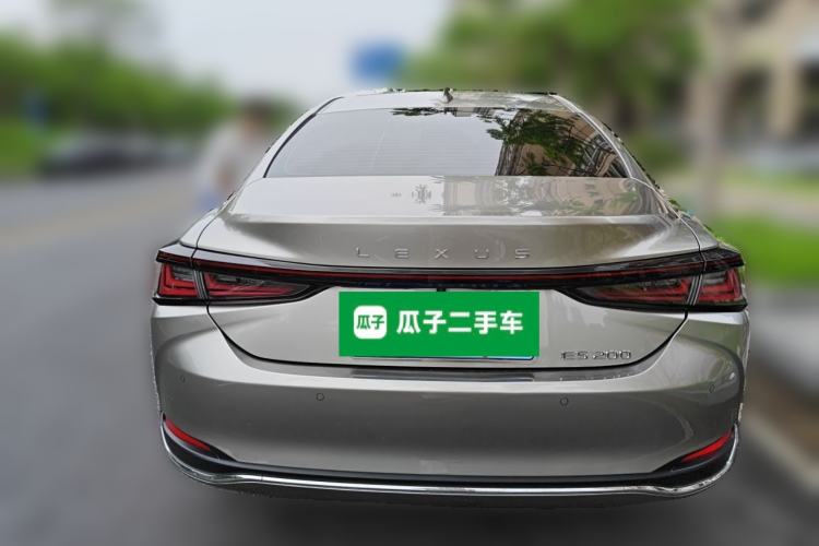 Used Lexus ES 2025 200 Premium Edition Rear