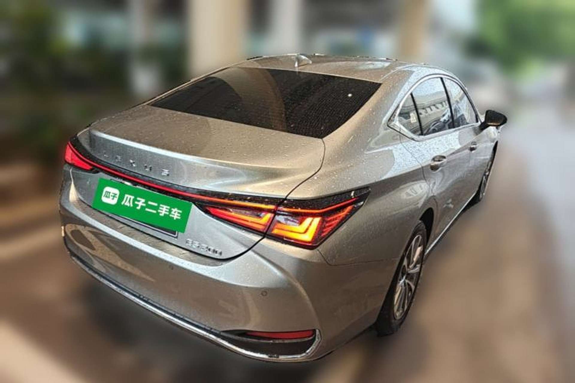 Used Lexus ES 2025 200 Premium Edition Rear Right 45 Deg