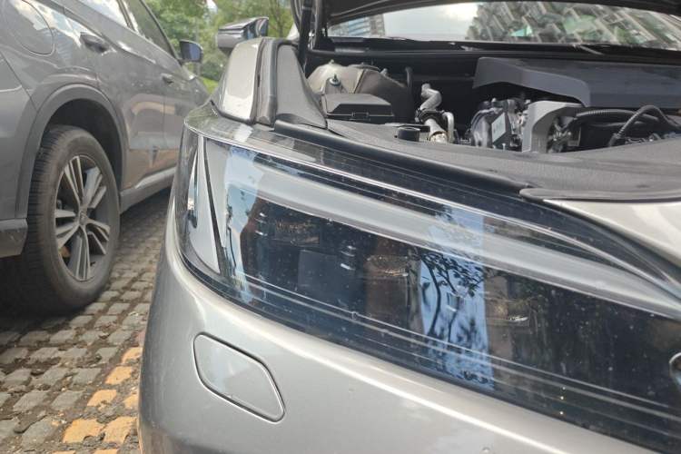 Used Lexus ES 2025 200 Premium Edition Right Front Headlight