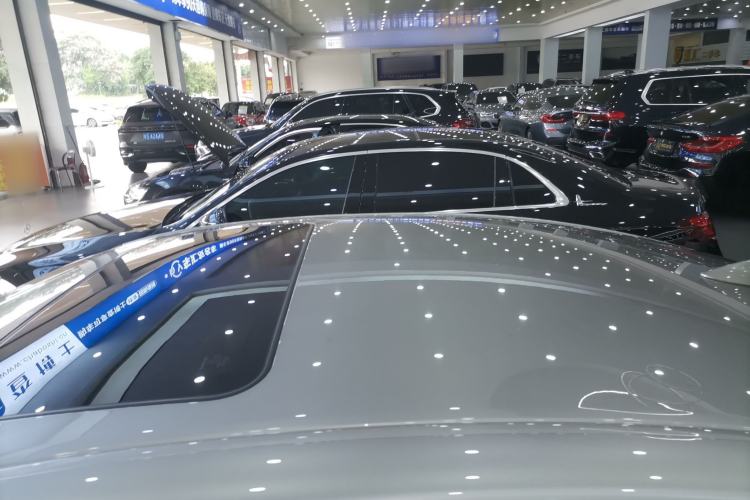 Used Lexus ES 2025 200 Premium Edition Roof