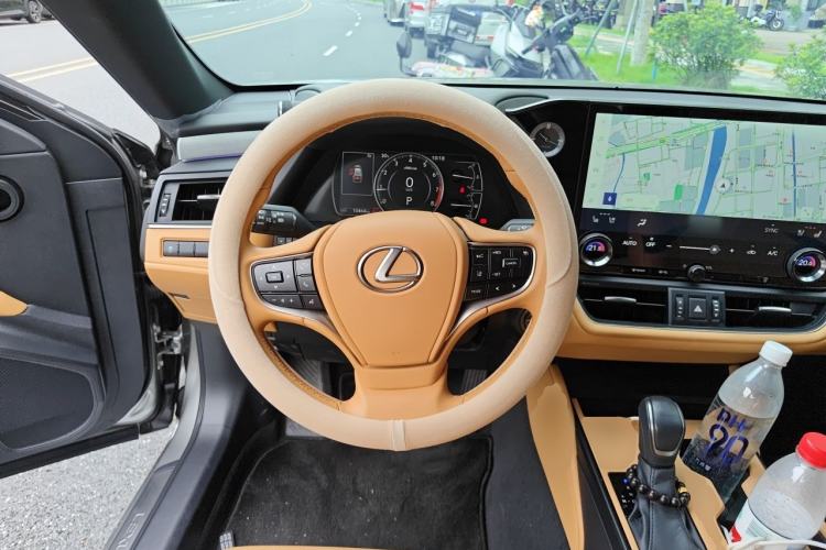 Used Lexus ES 2025 200 Premium Edition Steering Wheel