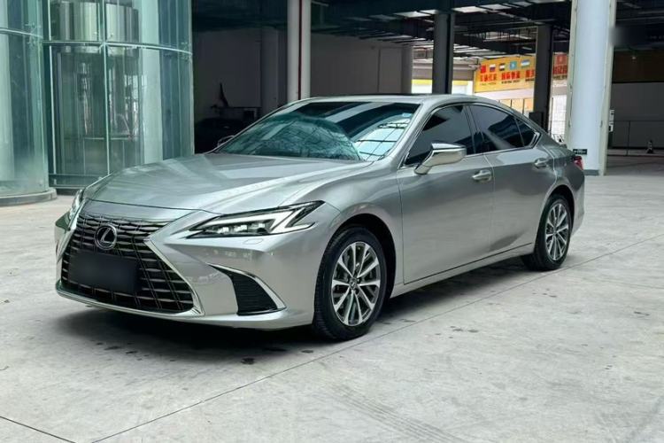 Used Lexus ES 2025 300h Deluxe Edition Guazi used car, China used car export, Used car for sale, Used cars, Cheapest cars for sale