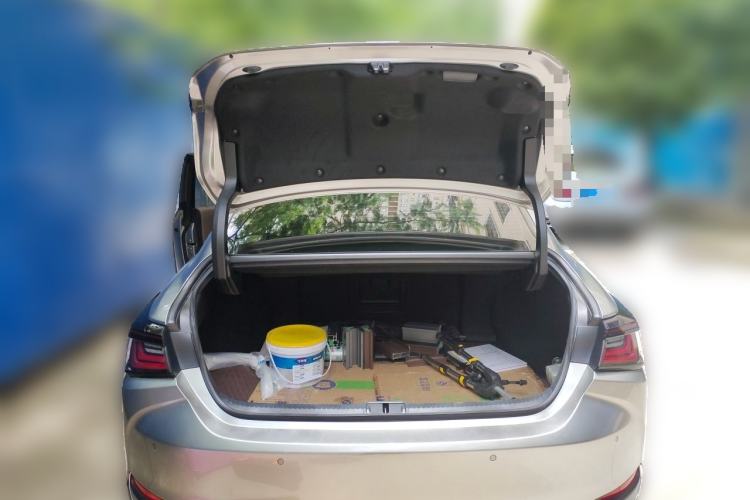 Used Lexus ES 2025 200 Premium Edition Trunk