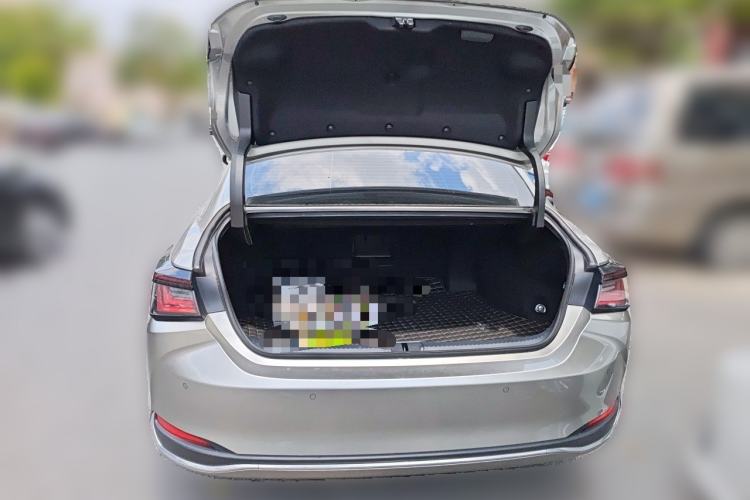 Used Lexus ES 2025 200 Premium Edition Trunk