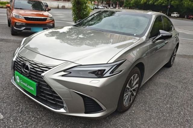 Used Lexus ES 2025 200 Premium Edition