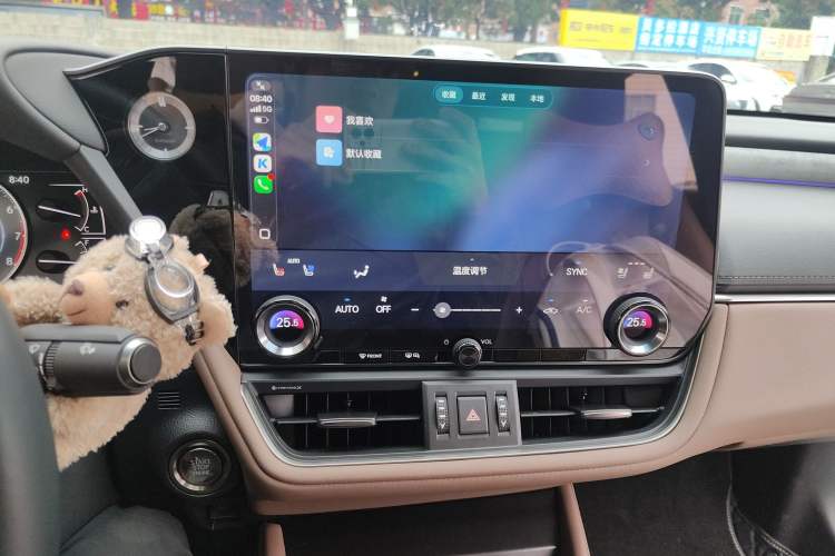Used Lexus ES 2025 200 Premium Edition Audio And AC Panel