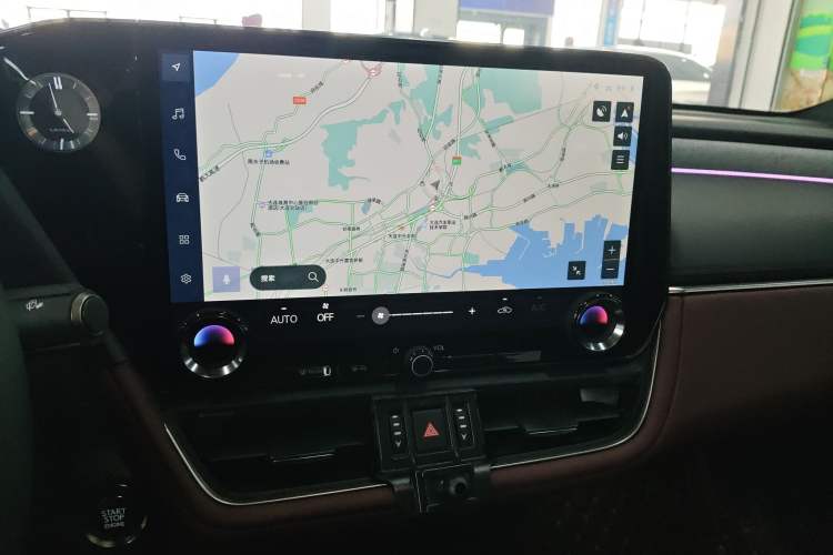 Used Lexus ES 2025 200 Premium Edition Audio And AC Panel