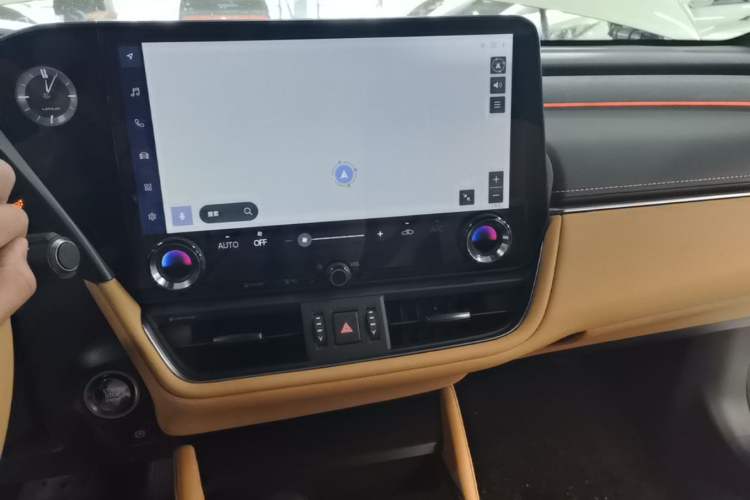 Used Lexus ES 2025 200 Premium Edition Audio And AC Panel