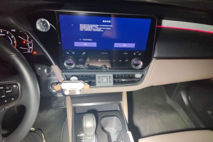 Used Lexus ES 2025 200 Premium Edition Audio And AC Panel