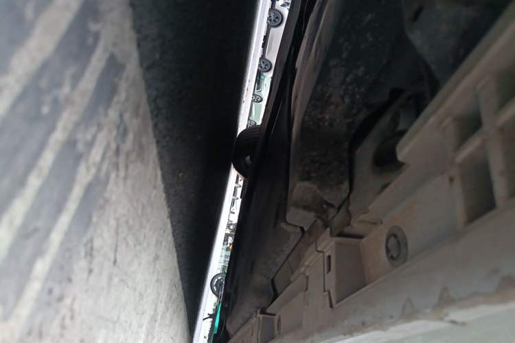 Used Lexus ES 2025 200 Premium Edition Chassis Front Left