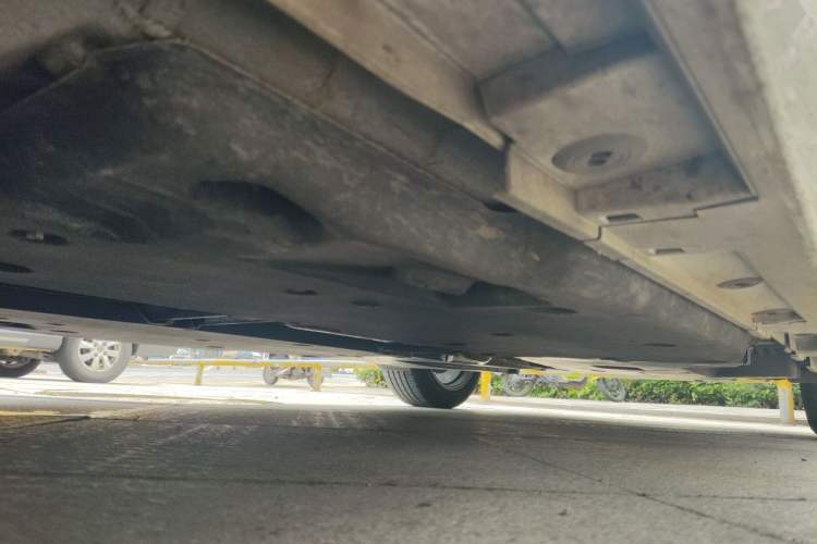 Used Lexus ES 2025 200 Premium Edition Chassis Front Left