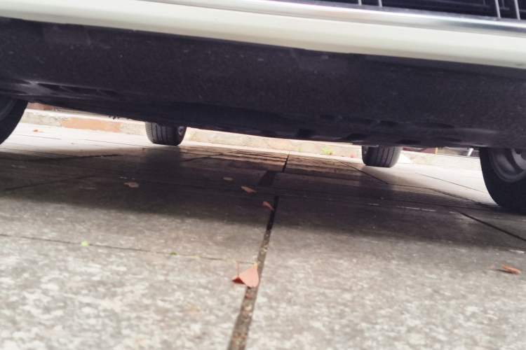 Used Lexus ES 2025 300h Deluxe Edition Chassis Front