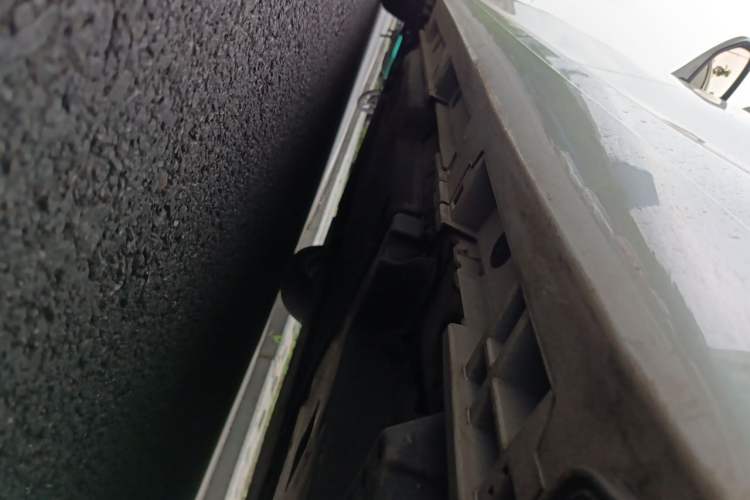 Used Lexus ES 2025 200 Premium Edition Chassis Front Right