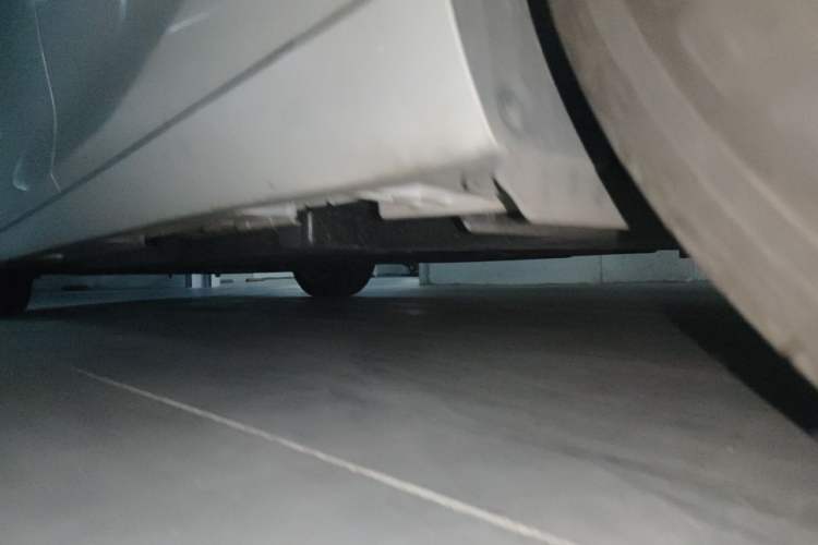 Used Lexus ES 2025 200 Premium Edition Chassis Rear Left