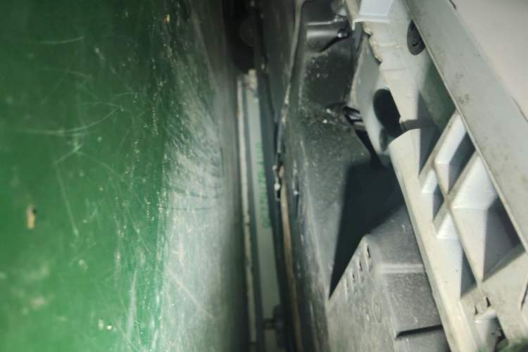 Used Lexus ES 2025 200 Premium Edition Chassis Rear Left