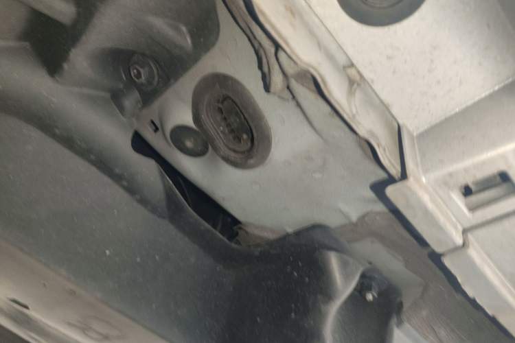 Used Lexus ES 2025 200 Premium Edition Chassis Rear Right
