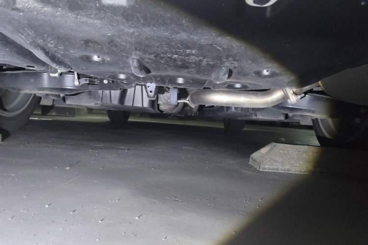 Used Lexus ES 2025 200 Premium Edition Chassis Rear