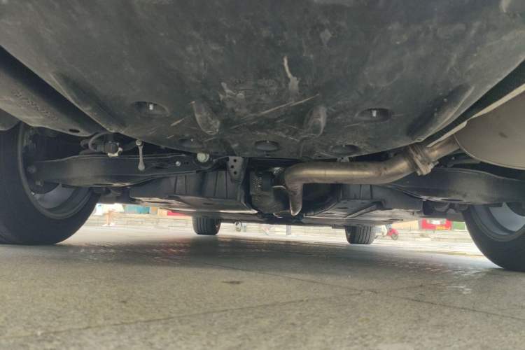 Used Lexus ES 2025 200 Premium Edition Chassis Rear